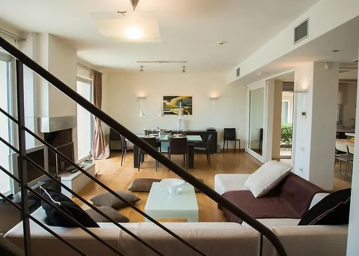 Mare Katerina فيلة خيرسونِسوس