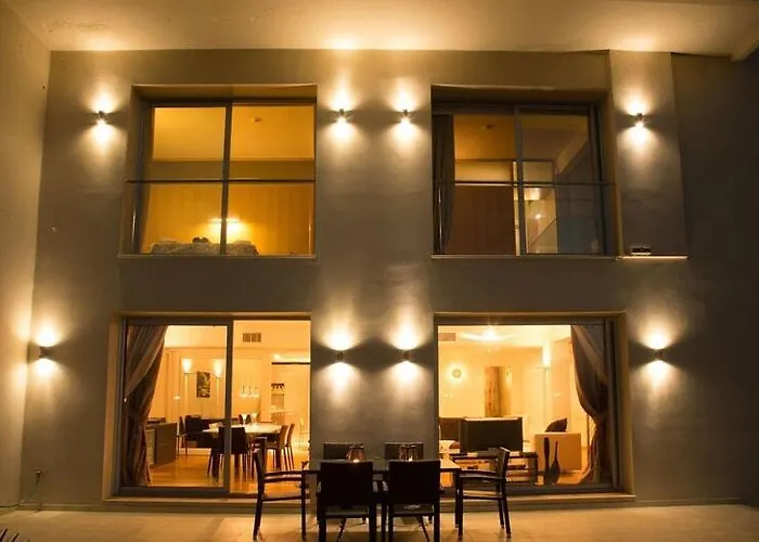 Mare Katerina הרסוניסוס